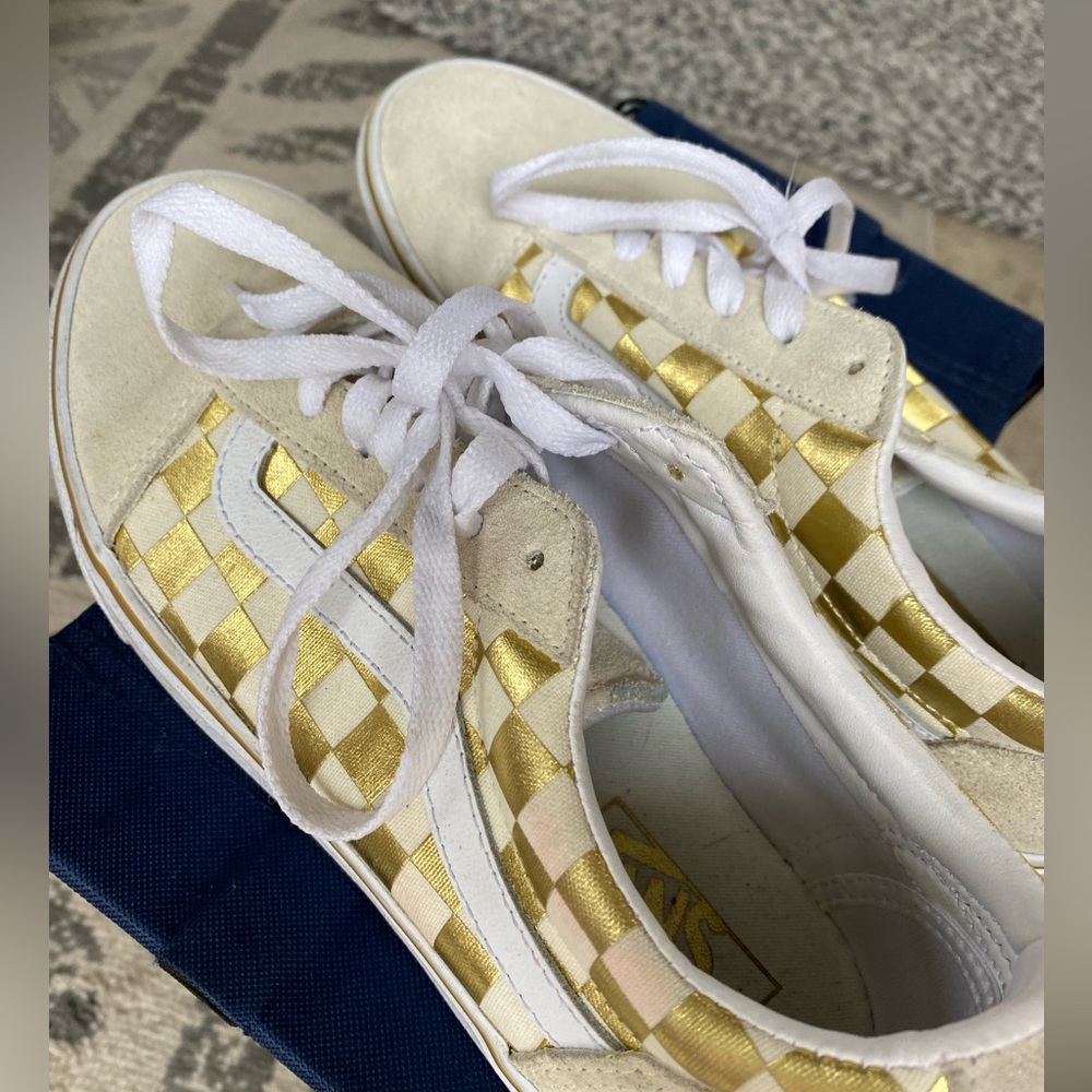 VANS - Picture 7 of 7